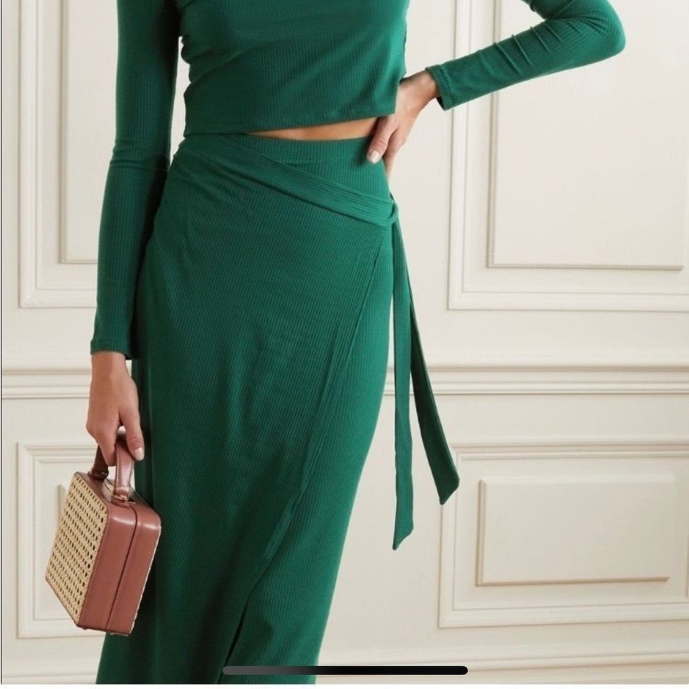 Reformation Vienna Ribbed
Skirt Set